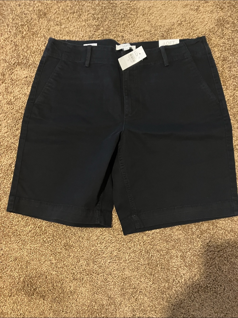 LOFT. Women’s Black Flat-Front Bermuda Shorts. Size 12. Monroe Style. NWT